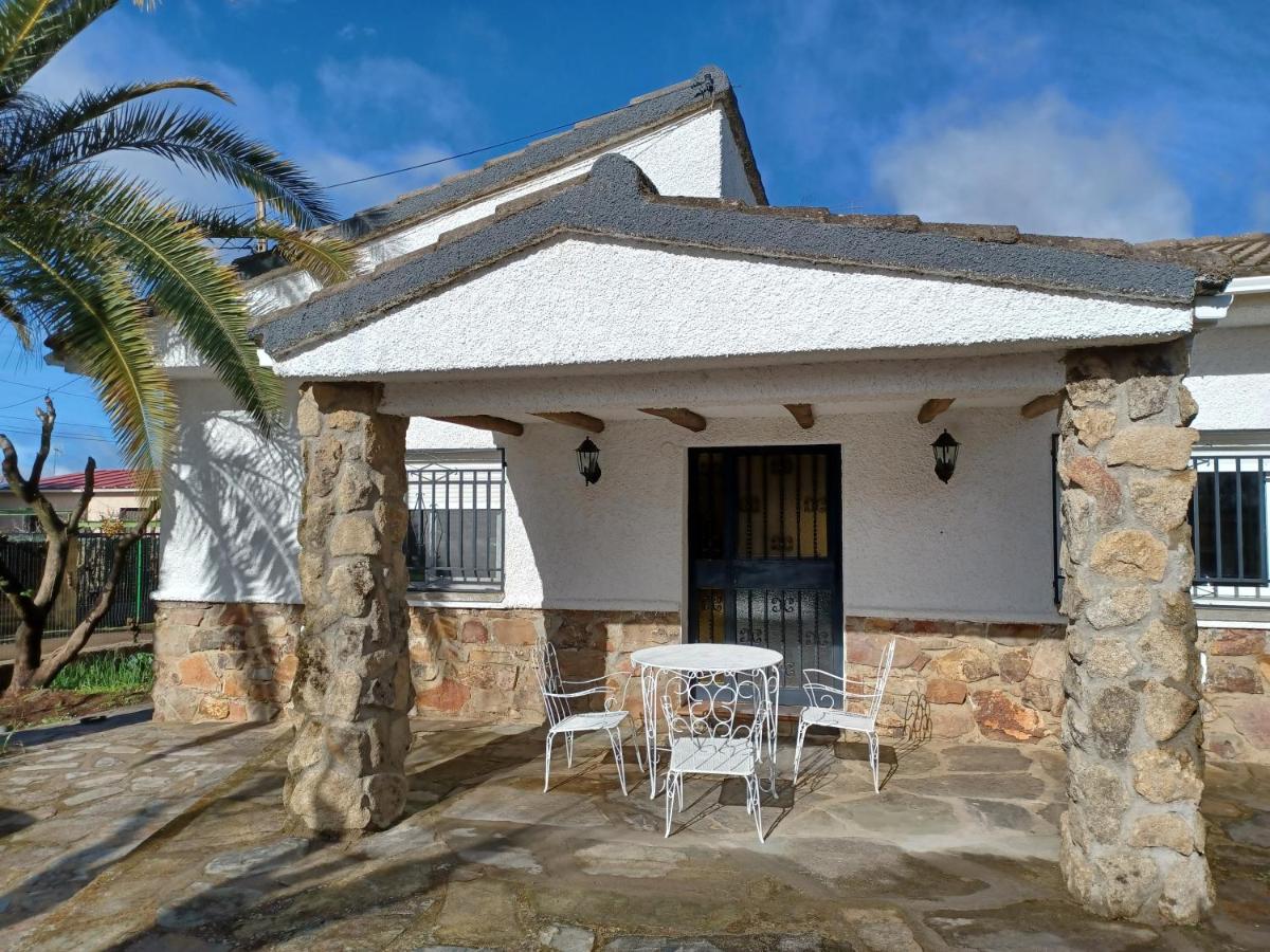 Chalet independiente con amplio jardín y barbacoa AT - CC-00678 - B&B Puerto Rey