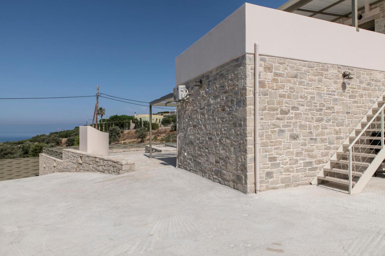 AEONIOS LUXURY VILLA - B&B Pitsidia