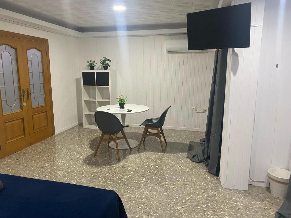 Apartamento Tirant lo Blanc - B&B Torrente