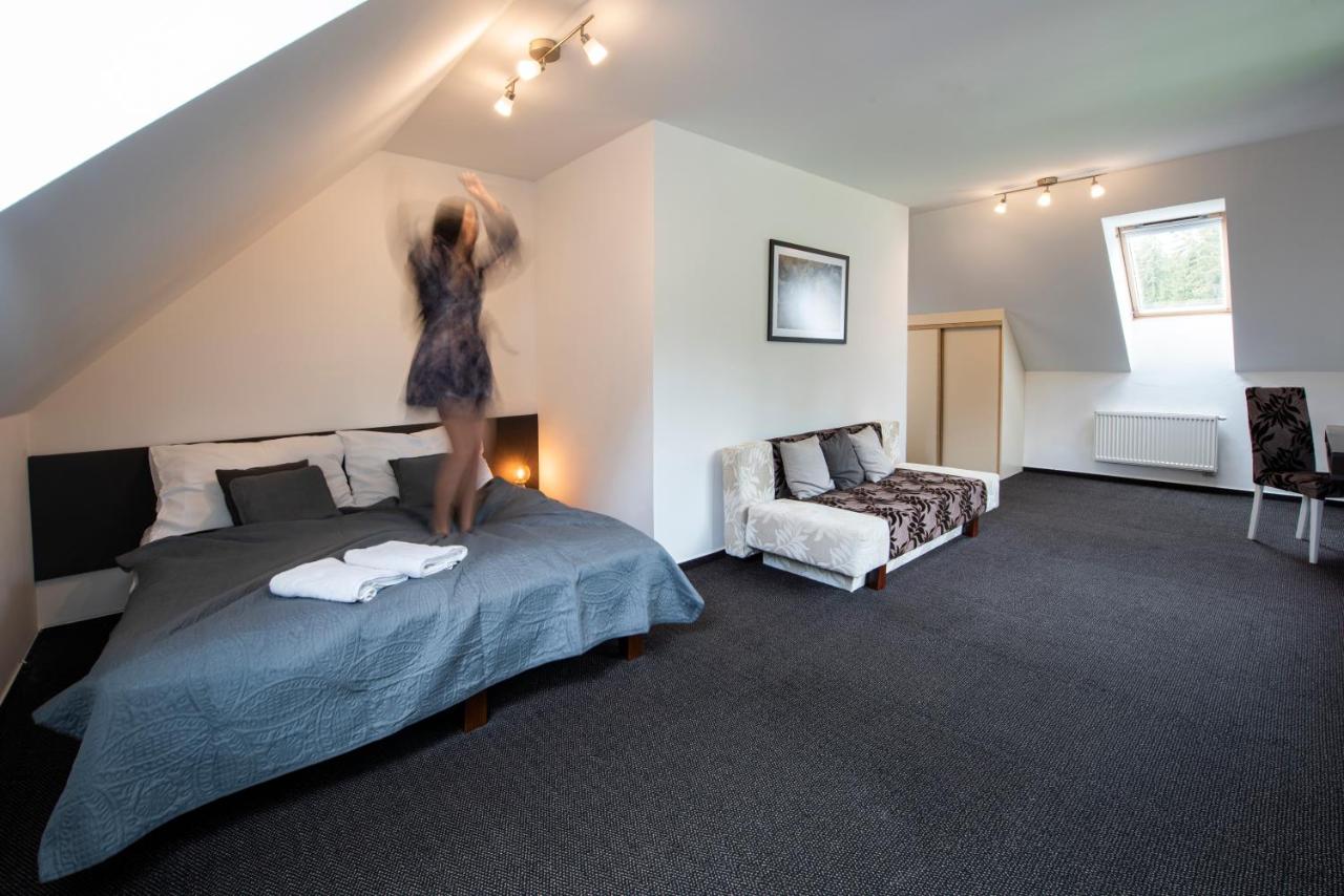 Double Room (2 Adults + 2 Children)