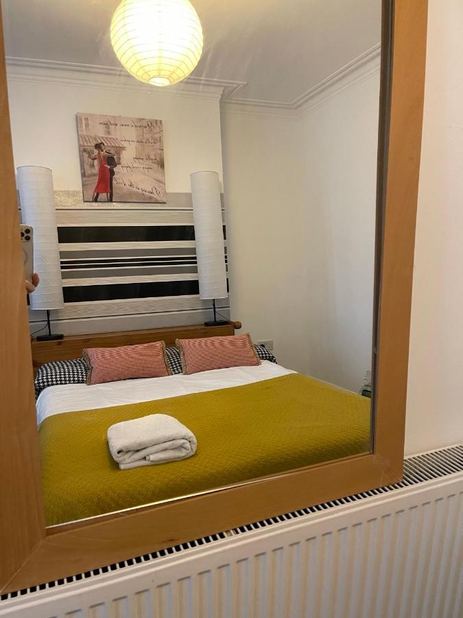 B&B Norwich - Golden Triangle Budget Rooms - Bed and Breakfast Norwich