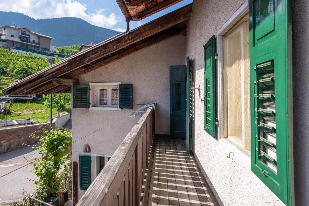 Dimora Franch Cloz Ospitar - Ferienwohnung Cloz