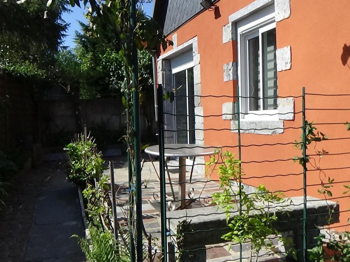 Gîte typique Avesnois, familial avec terrasse, proche forêt et activités locales - FR-1-510-177 - B&B