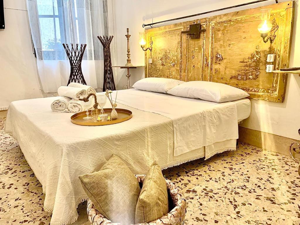Appartamento con 2 Camere da Letto, Balcone e Terrazza