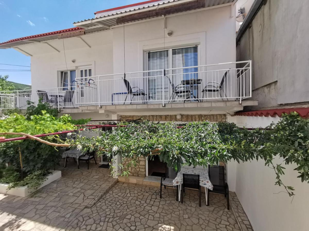 Studio Apartments Jasminka - Ferienwohnung Selce