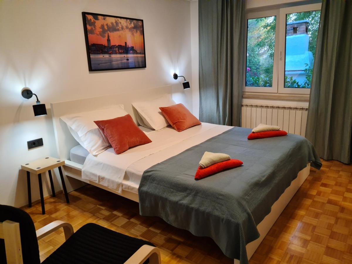 B&B Vabriga - Villa Rosa with yard and children's playground - Bed and Breakfast Vabriga