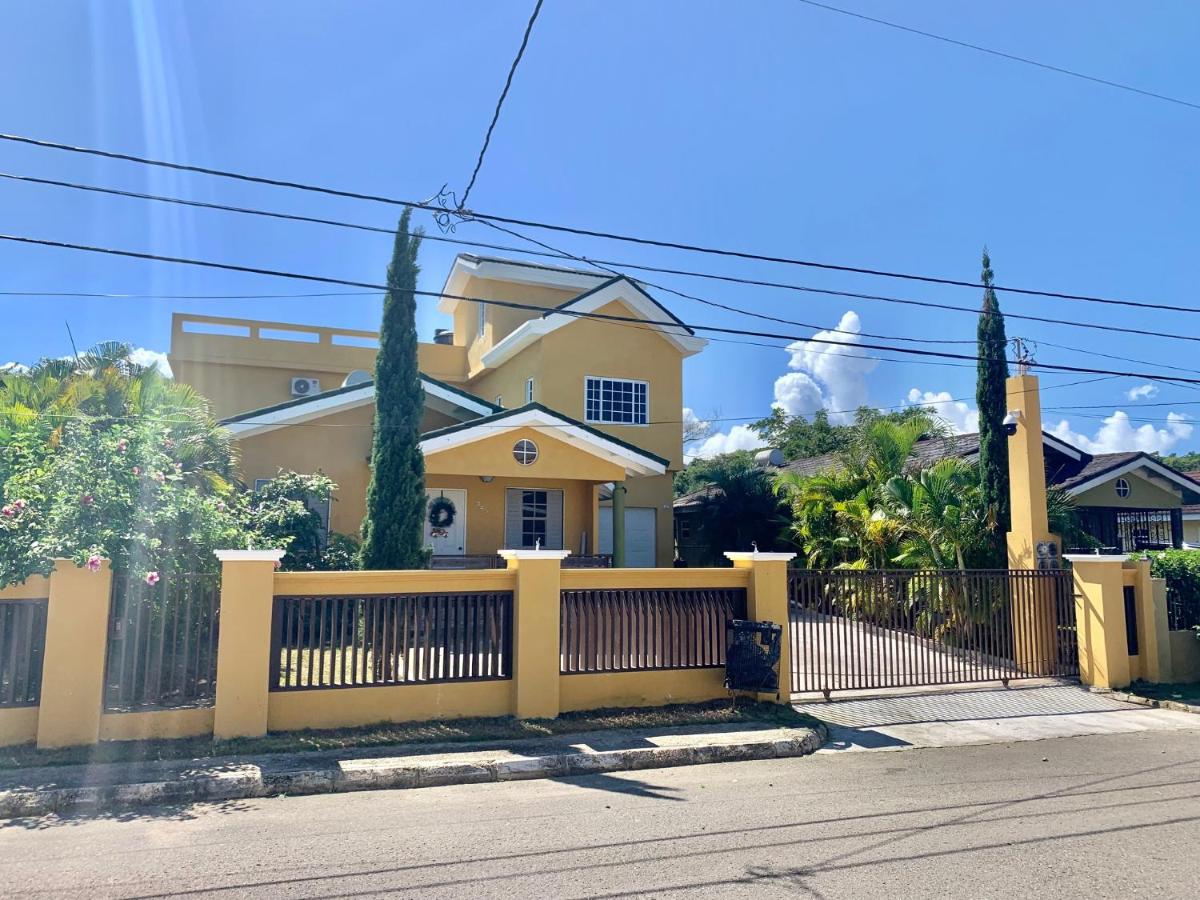 The Vista Inn - B&B Falmouth