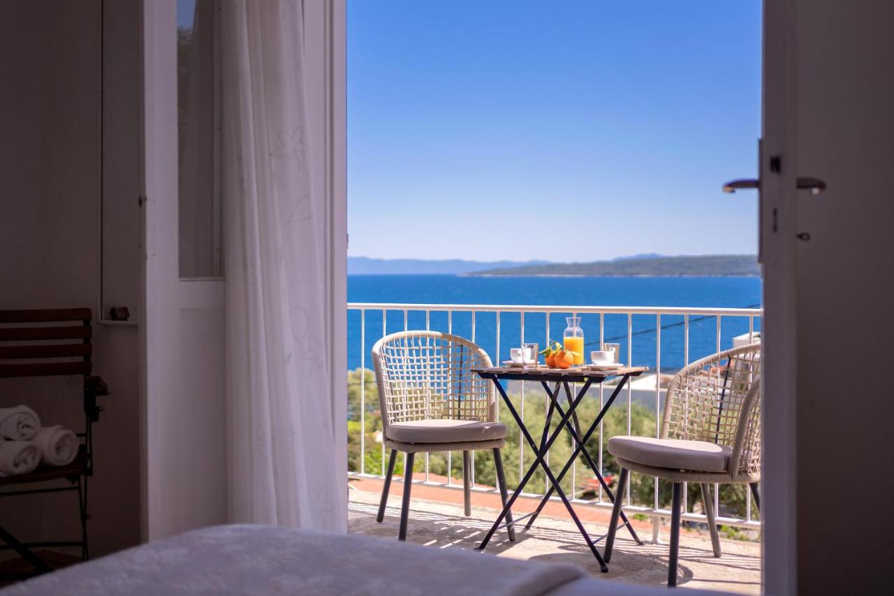 Triple Room with Sea View