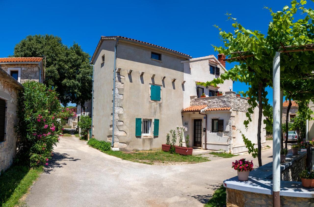 Apartman Luka - Ferienwohnung