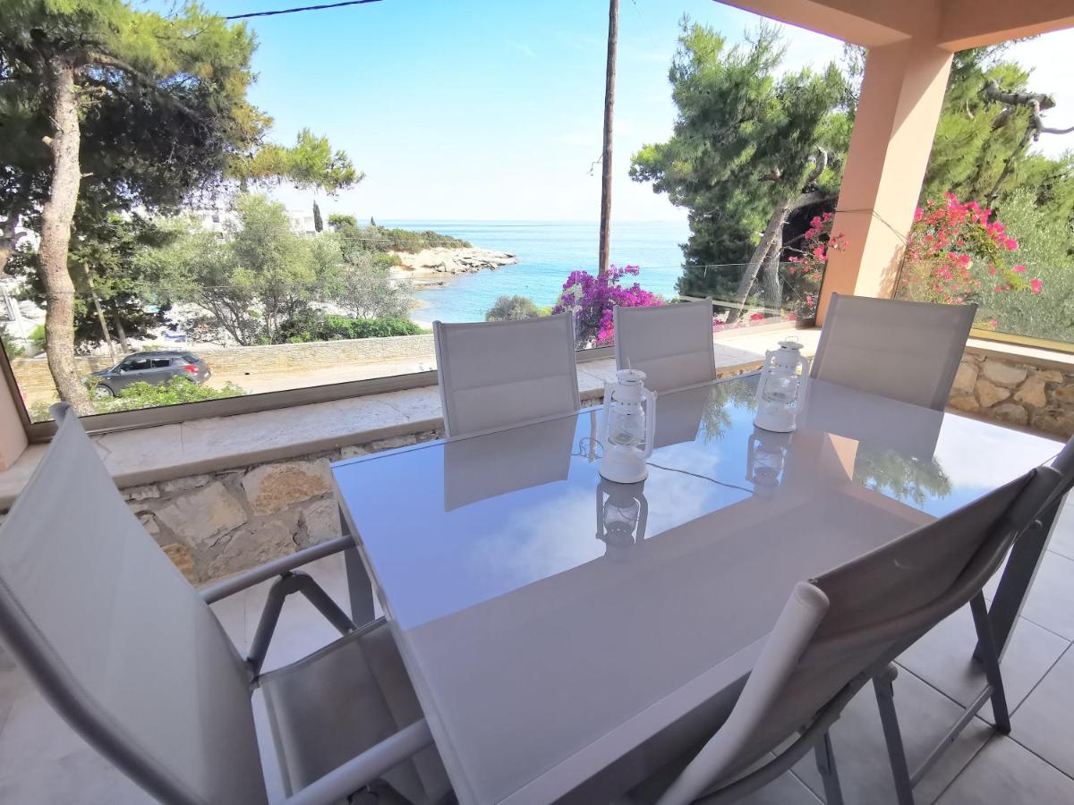 Archos Seafront Apartments - Bed and Breakfast Pórto Chéli