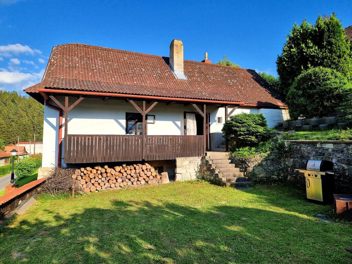 Chalupa Vítějeves - Bed and Breakfast