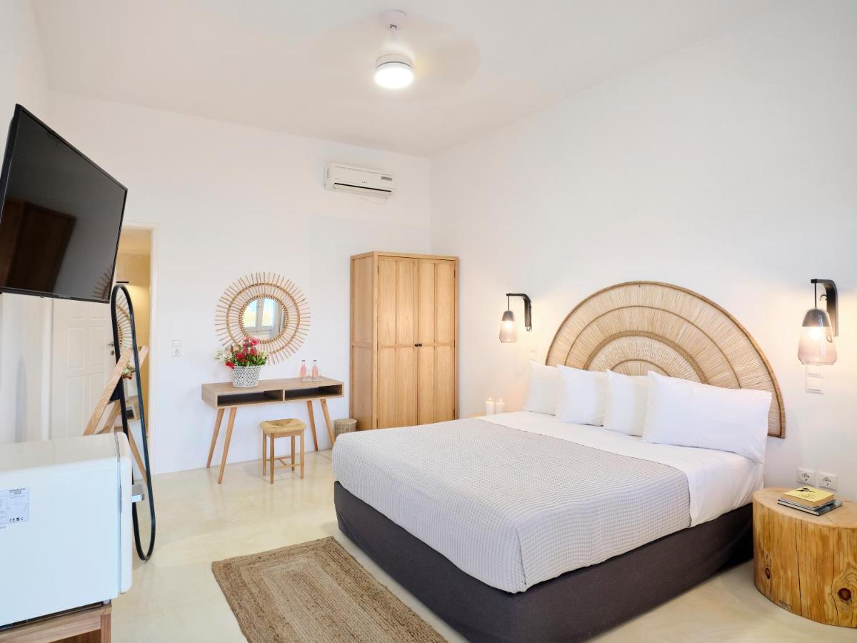 Double Room with Balcony and Sea View