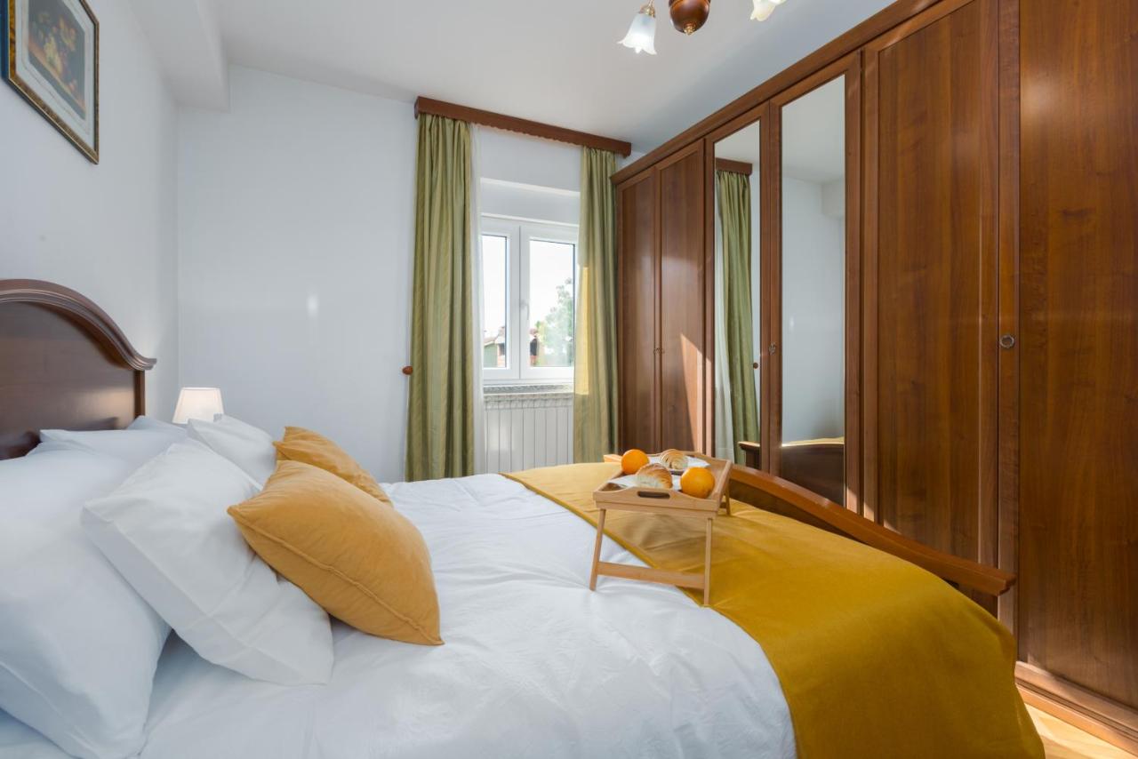 Three-Bedroom Apartment with Terrace