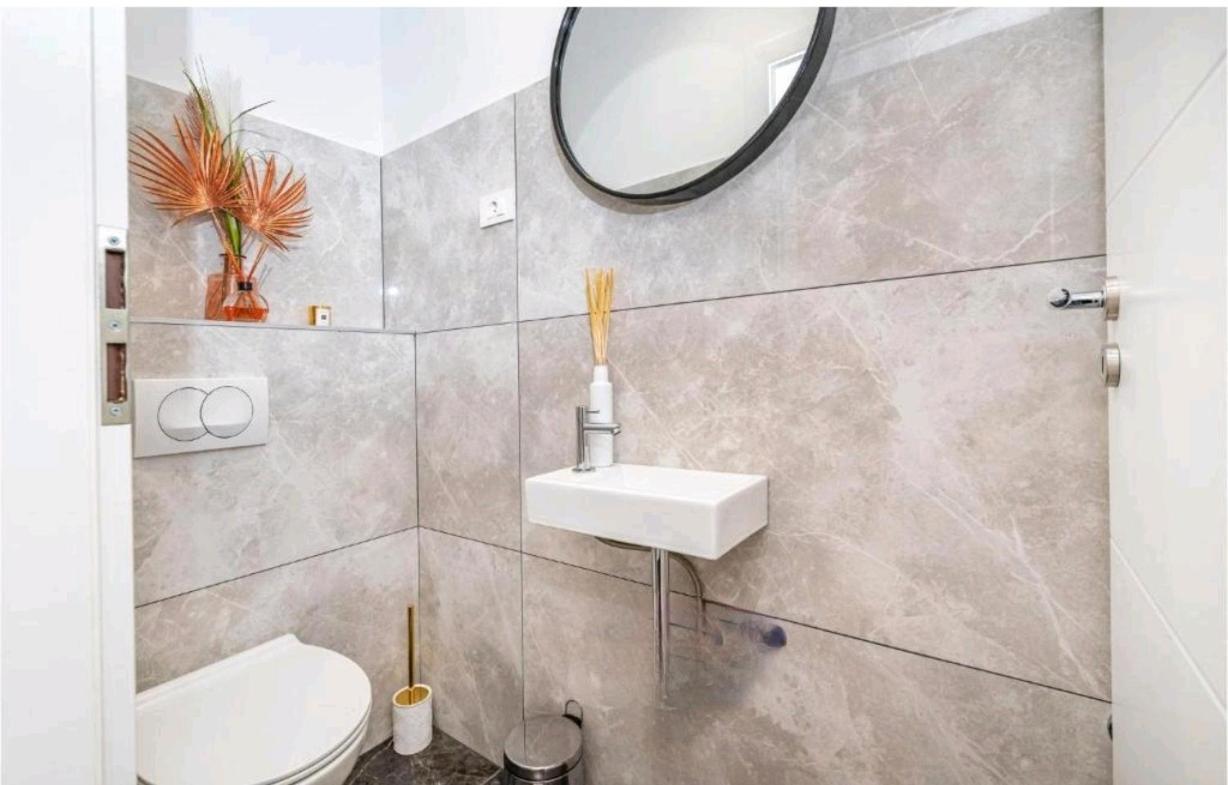Villa con 2 Camere da Letto