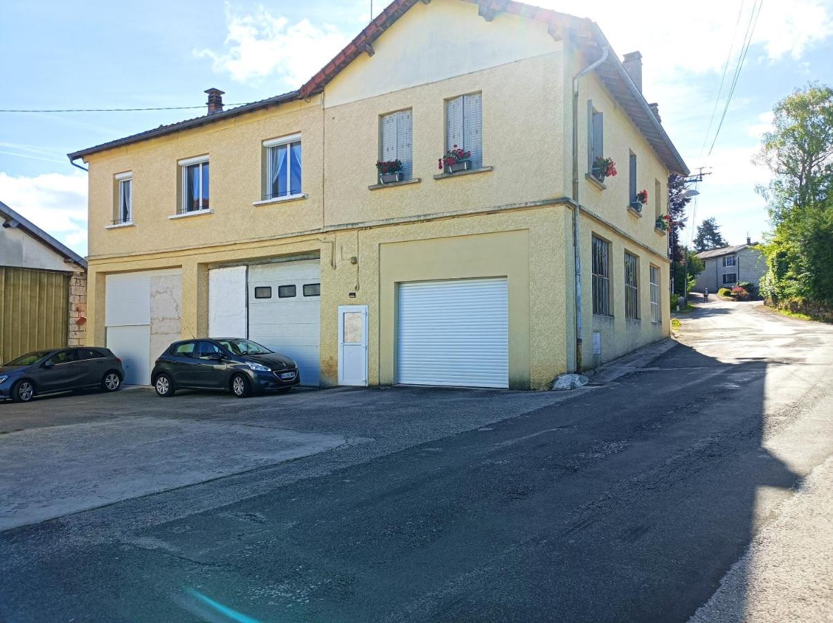Appartement confortable à Arinthod avec jardin, 55 m² - B&B