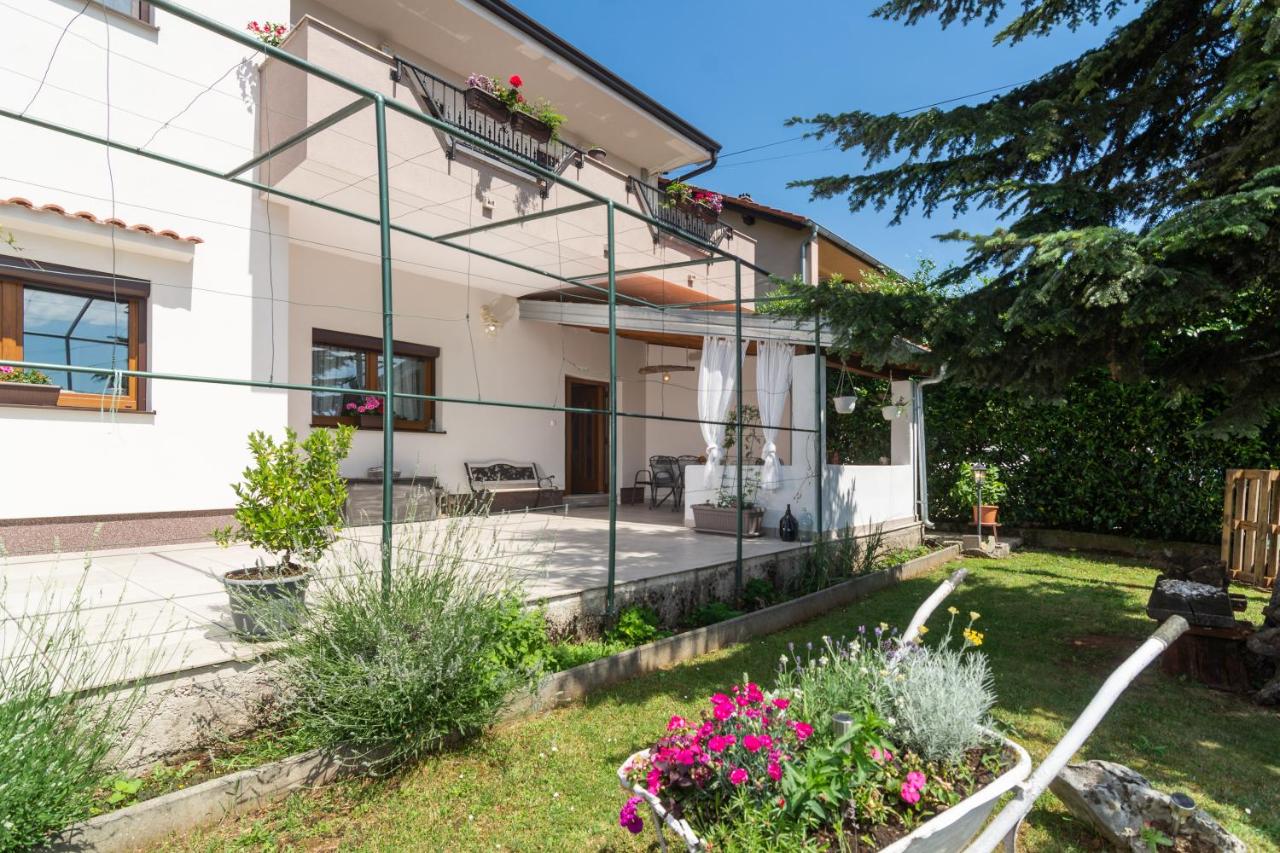 B&B Viškovo - Apartman Laura - Bed and Breakfast Viškovo