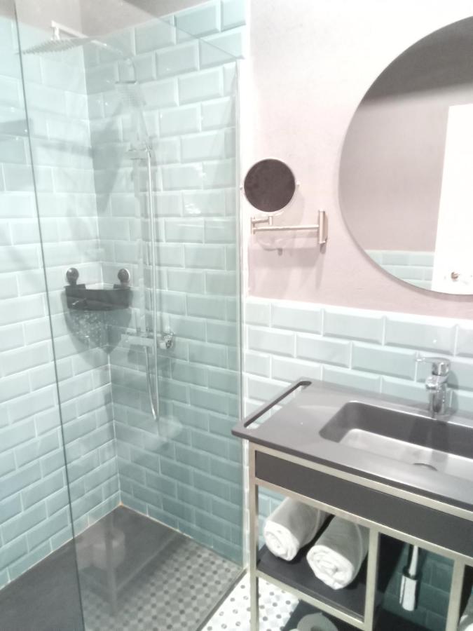 Großes Doppelzimmer