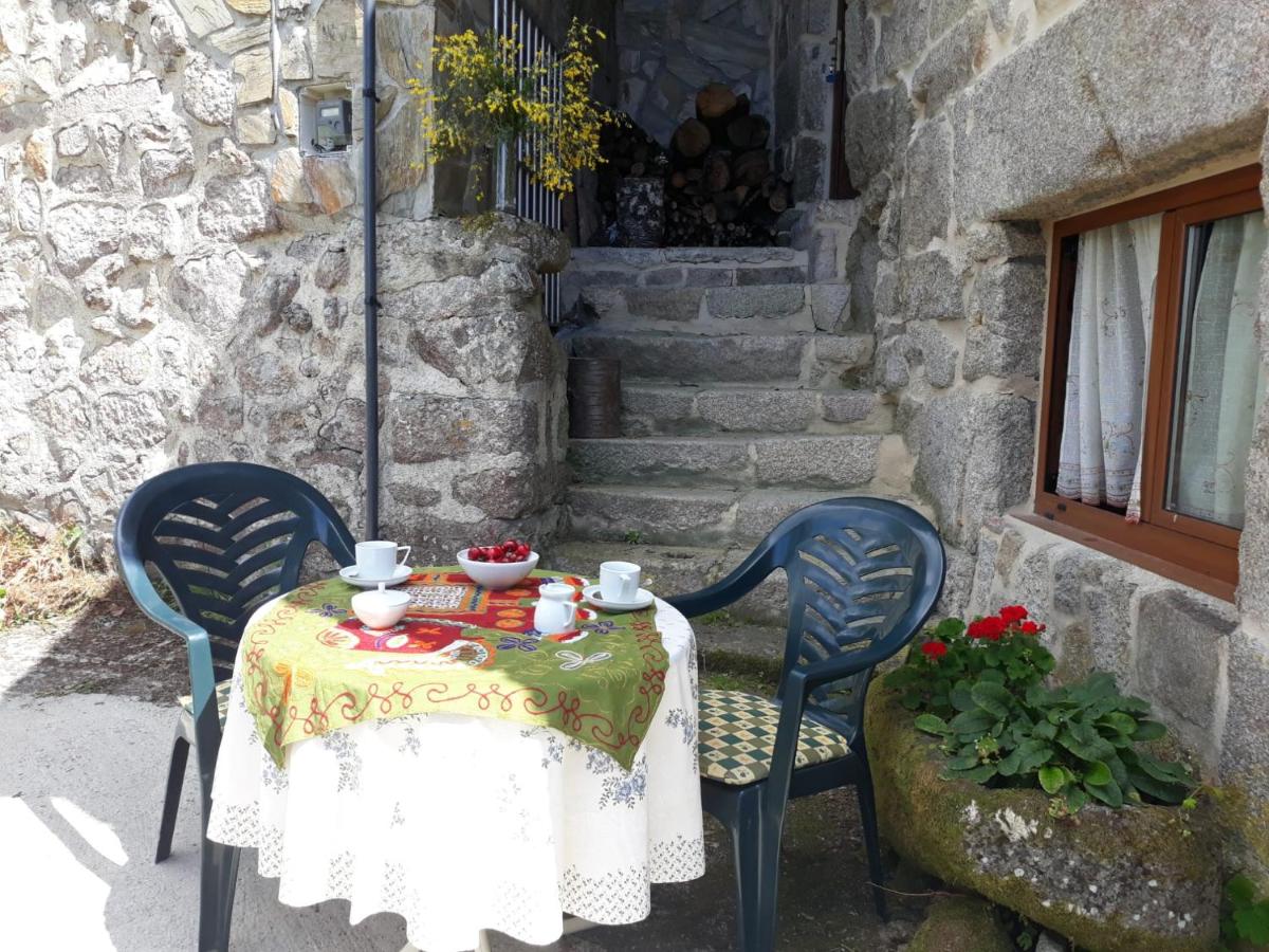 Casa de pueblo en San Estevo Ribas de Sil - Chambres d'hôtes Ourense