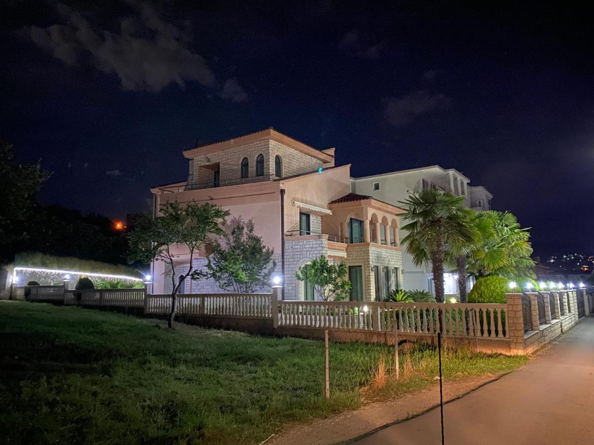 Luxury Villa Ulcinj - B&B Dulcigno
