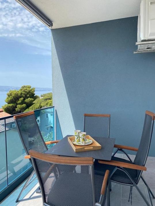 Apartment with Sea View