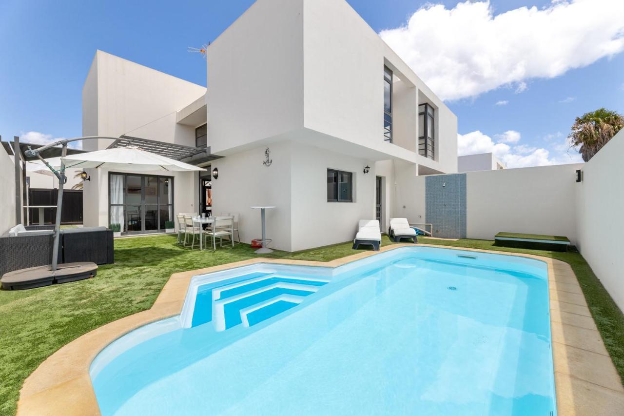 Villa Paula Costa Teguise - B&B