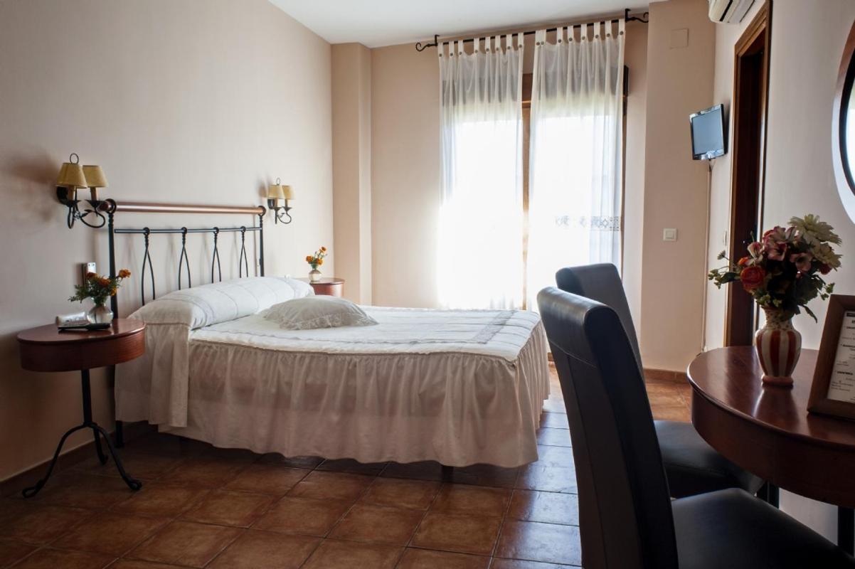 Doppelzimmer mit Balkon