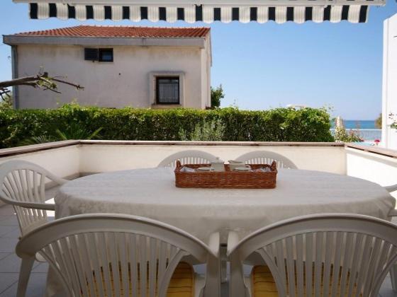 Diklo beach apartments 1 - B&B Zara