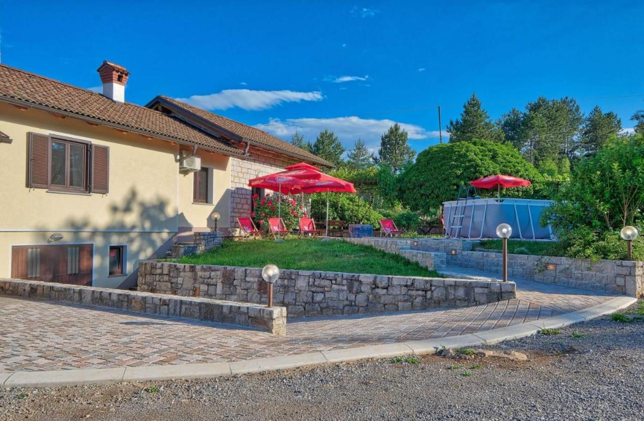Počitniška hiša Miklavčič Primorska - Chambres d’hôtes