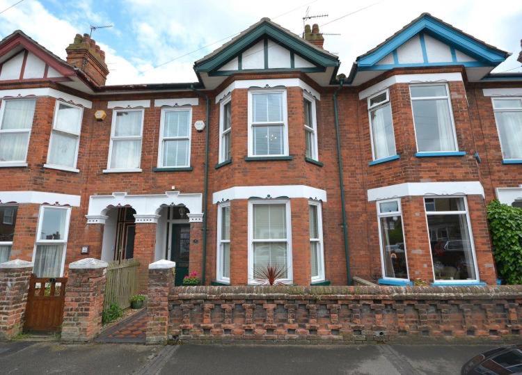Luxurious Victorian Home by the sea - Myana House - B&B Lowestoft