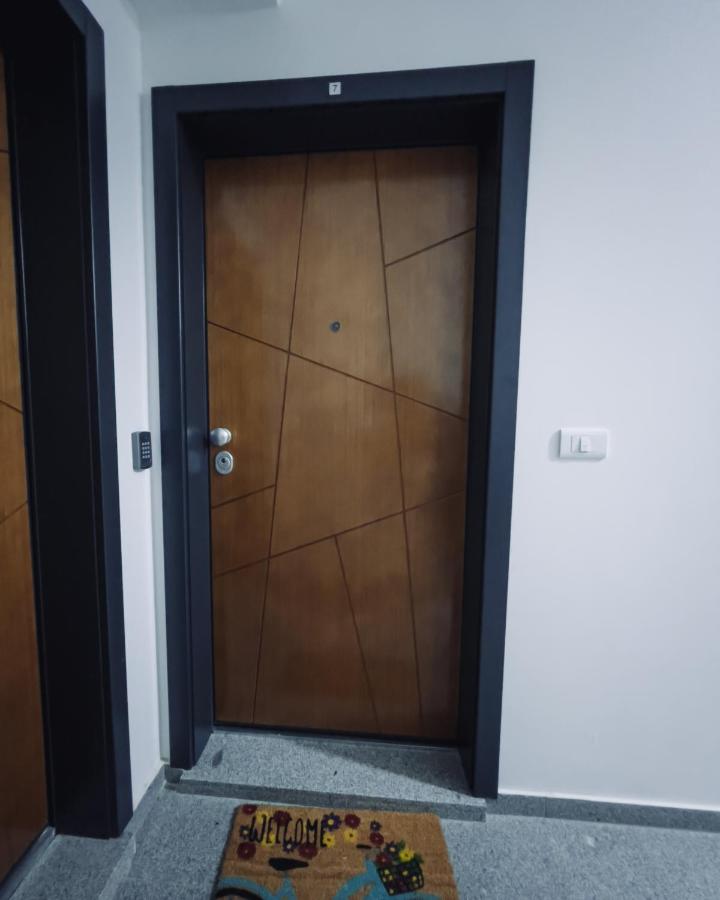 Serenity Downtown Apartments Ohrid - B&B