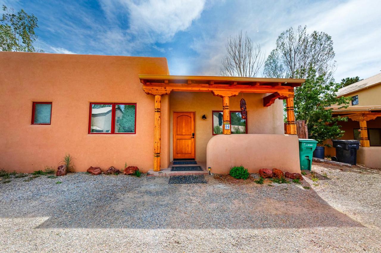 B&B Taos - Cozy Oasis Unit 16 - Bed and Breakfast Taos