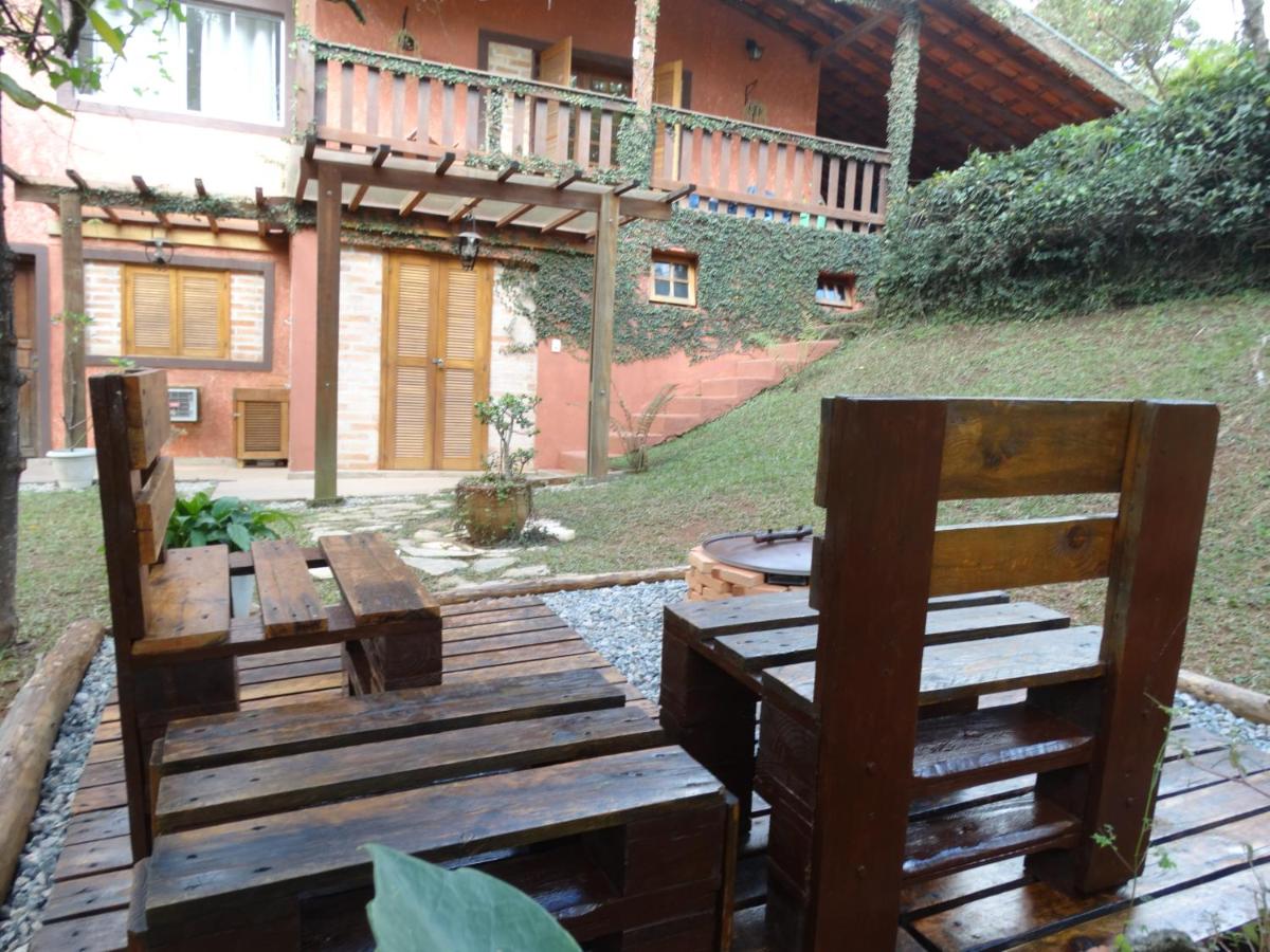 Studio mit Gartenblick