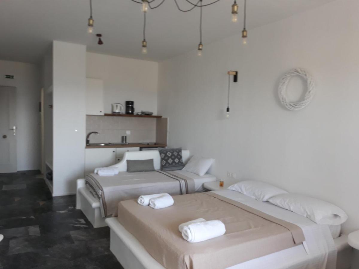 Superior Family Studio