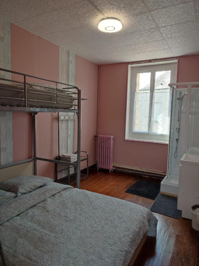 Triple Room with Shower