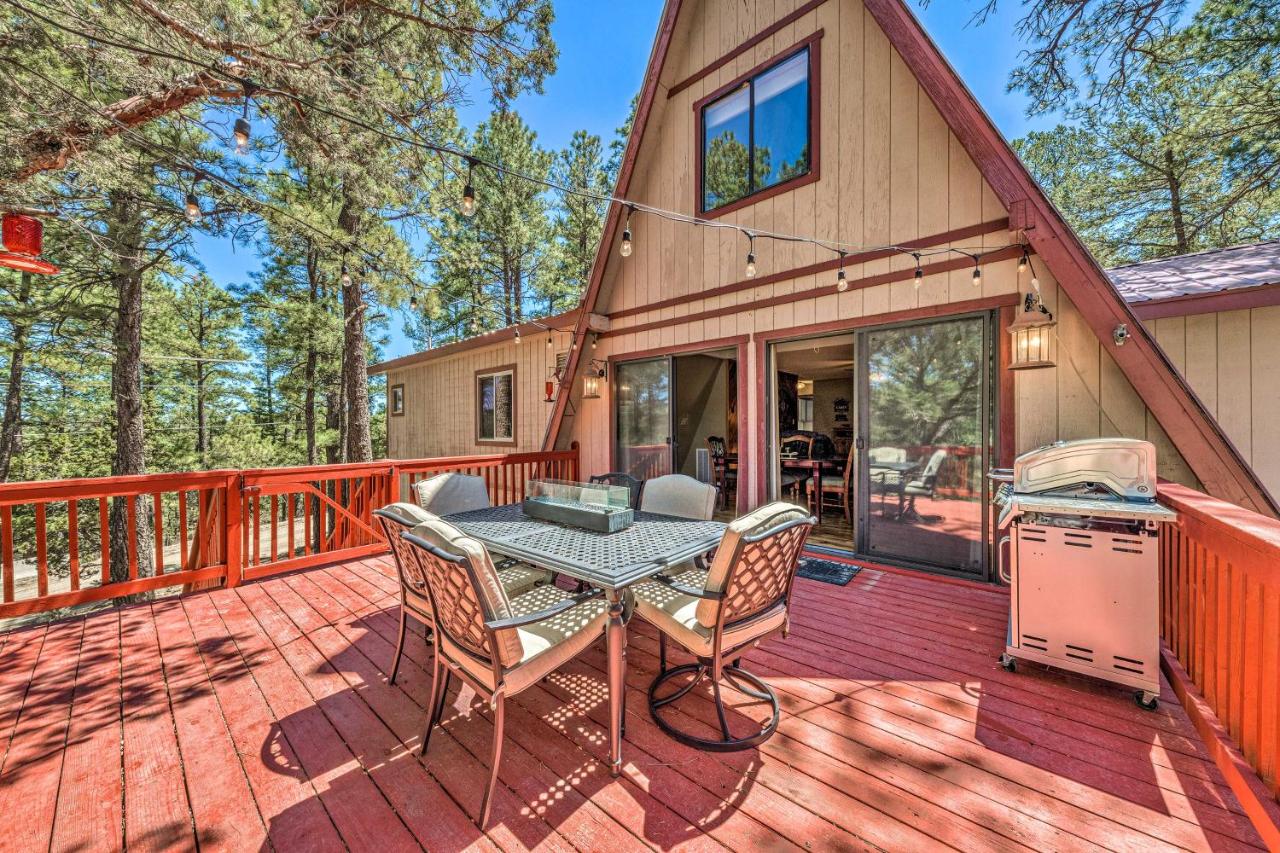 Pet-Friendly Ruidoso Cabin with Deck and Grill! - Bed and Breakfast
