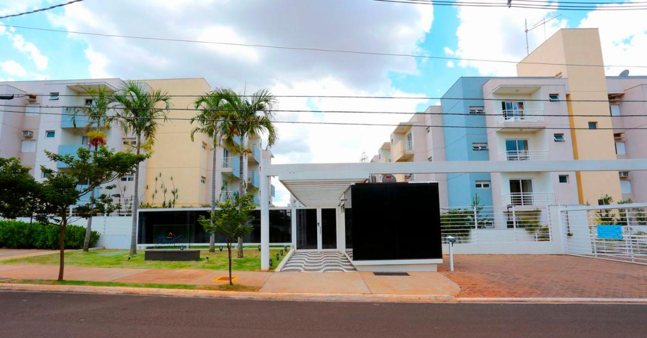 Flat Completo aconchegante 200 metros da Avenida Fiúsa em Ribeirão - B&B