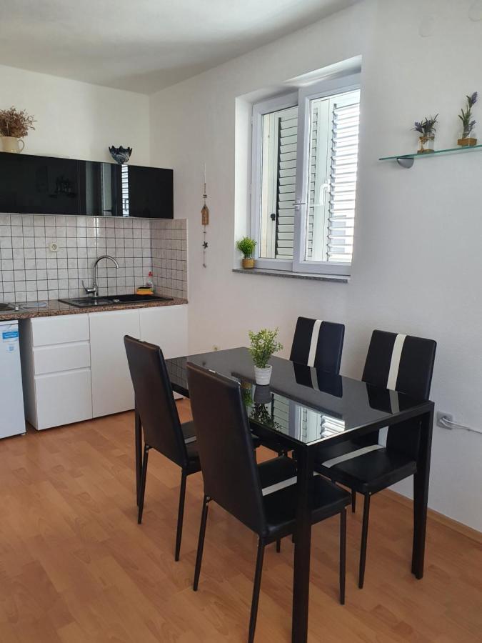Apartment mit Meerblick