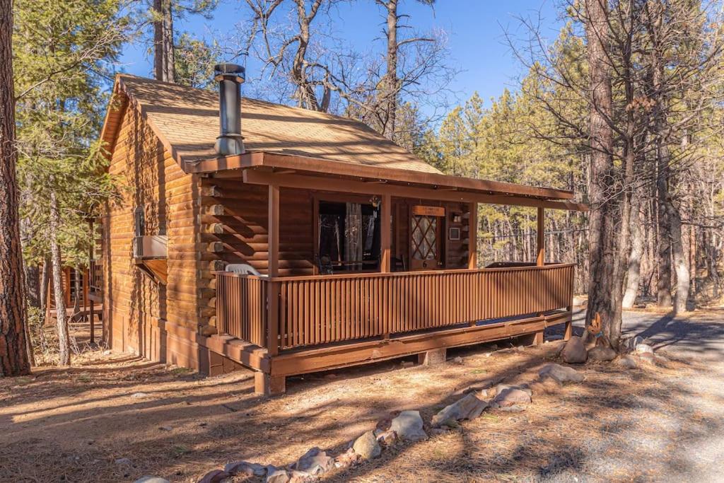 B&B Payson - Forest Cabin 6 Enchanted Forest - Bed and Breakfast Payson