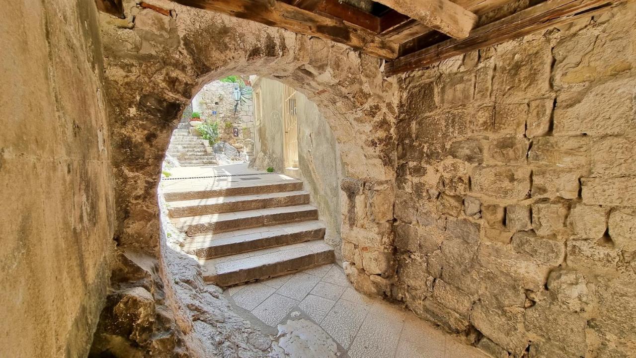 Apartment Adagio - Bed and Breakfast