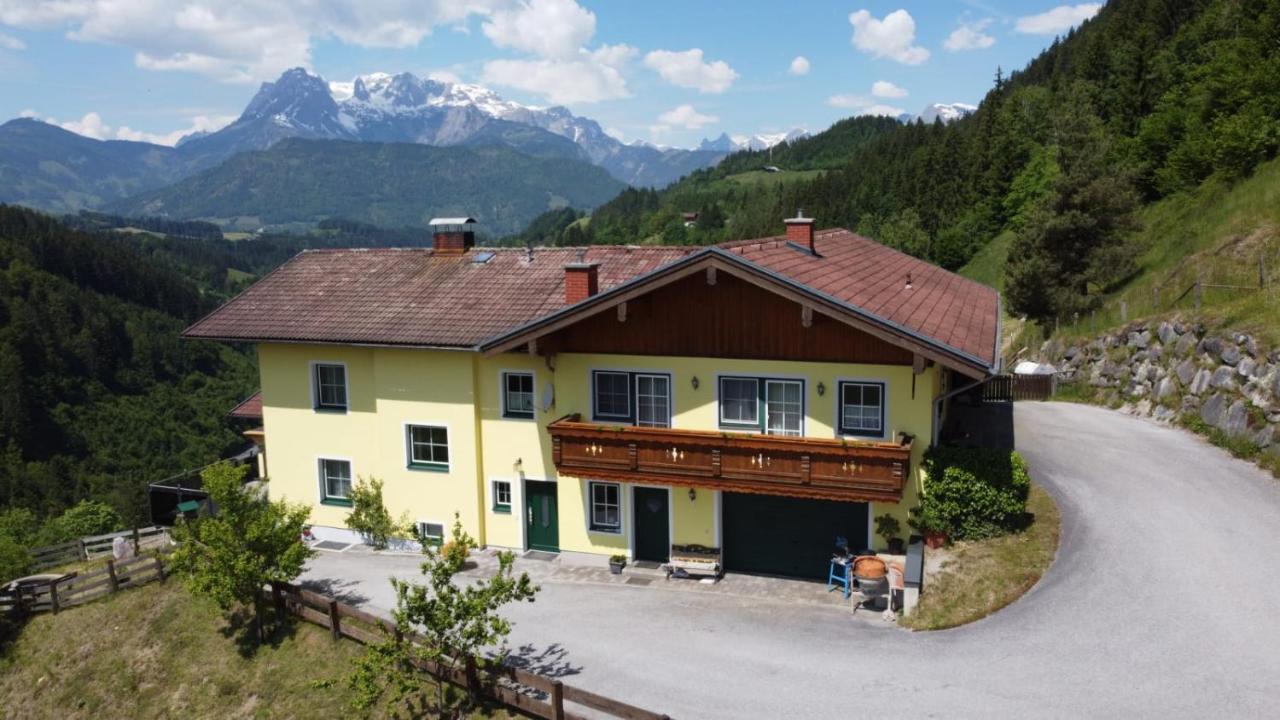 B&B Bischofshofen - Haus Alexander - Bed and Breakfast Bischofshofen