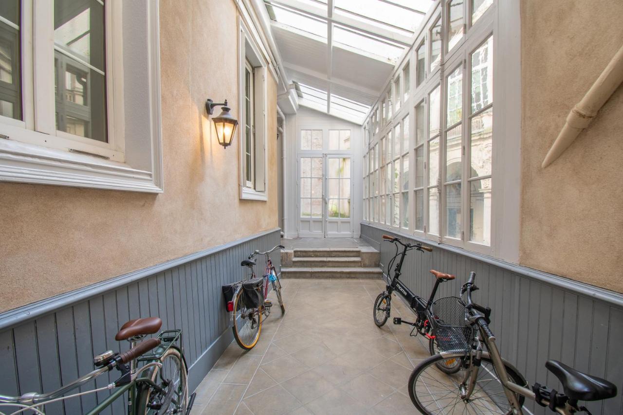 Superbe Appartement Calme 85m², à deux pas du Centre - Chambres d’hôtes