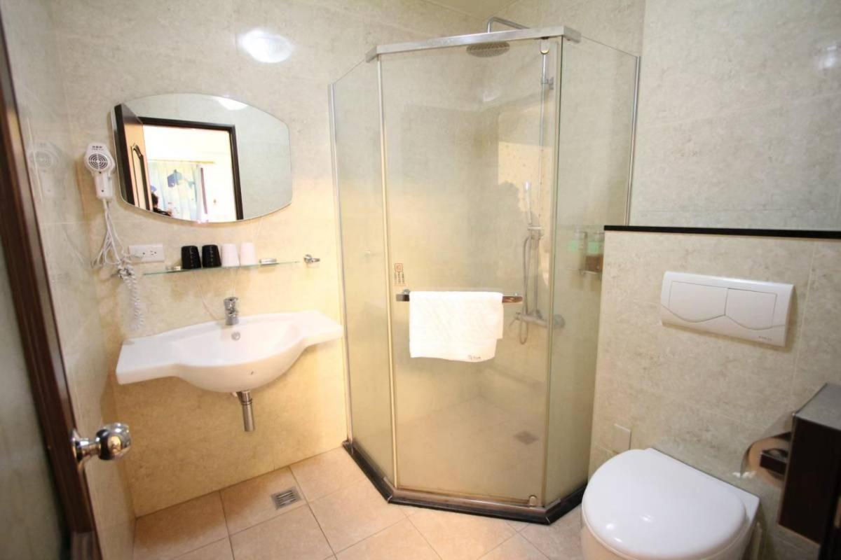 Habitación Familiar con baño privado