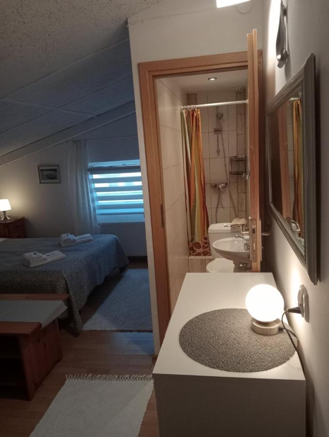 Camera Matrimoniale con Bagno Privato