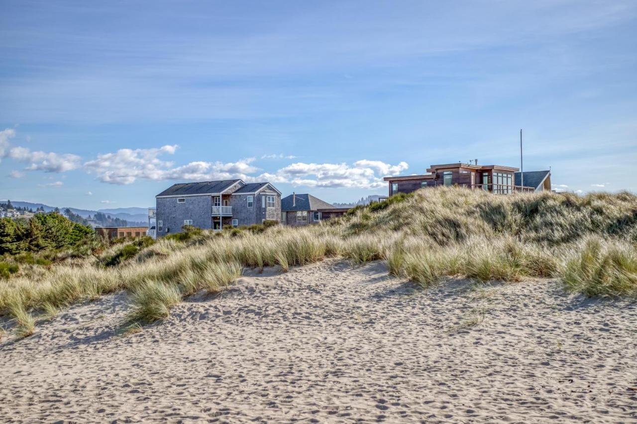 Two Views Vacation Home - Meredith Lodging - Chambres d’hôtes Pacific City