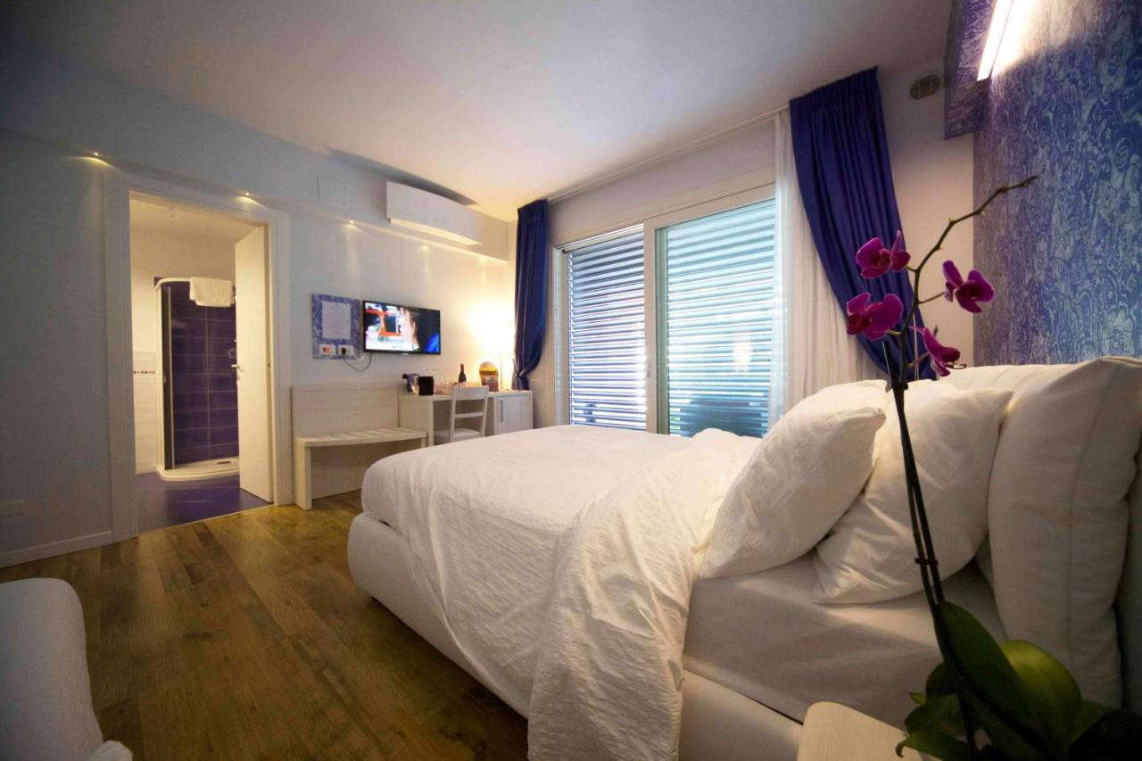 Villa Pini - Ferienwohnung Civitanova Marche