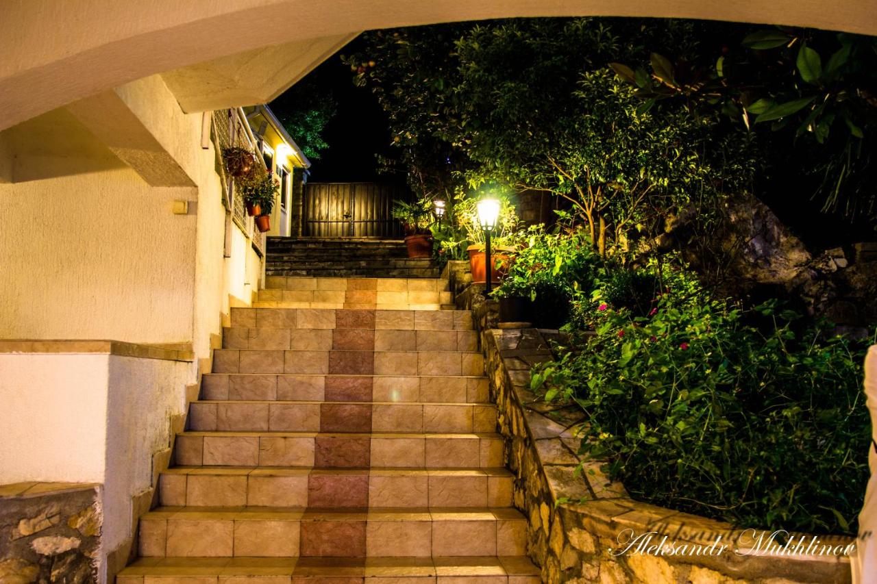 Monolocale Economy con Vista Giardino
