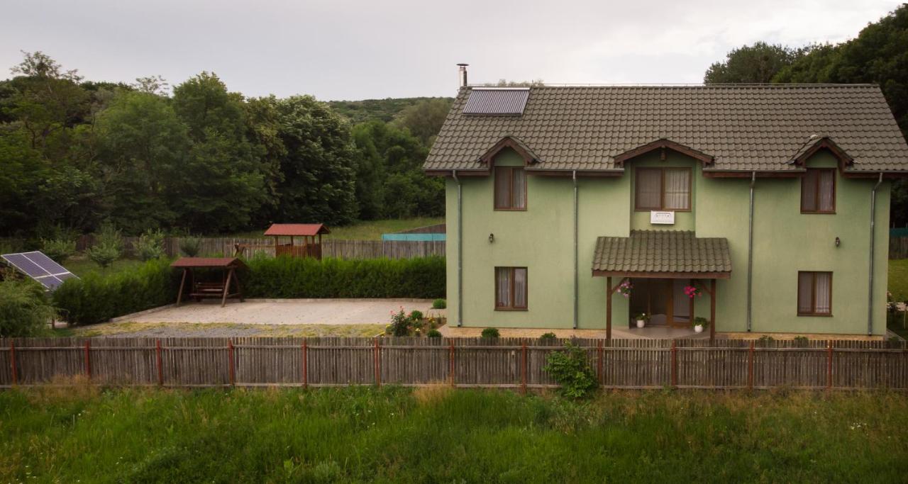 Agropensiunea Cetatuia - B&B