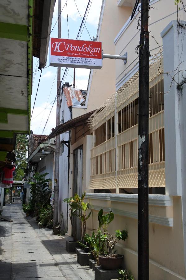 B&B Jogjakarta - EC Pondokan - Bed and Breakfast Jogjakarta