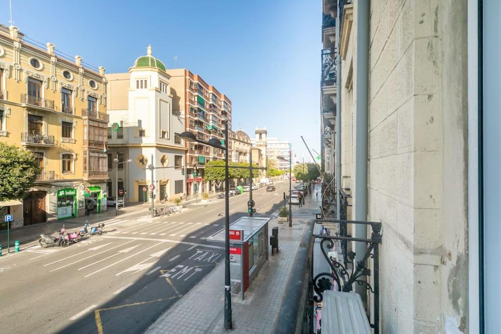 120 sqm Loft-style Apartment Beach Royal Marina - Chambres d’hôtes Valence