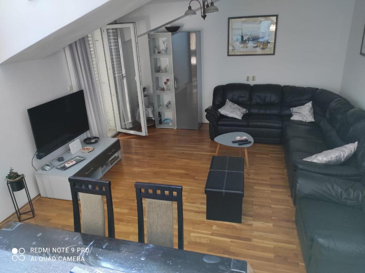 Apartman JURE - B&B Supetar